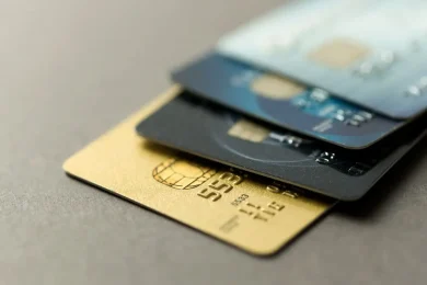 Gold- und Platinkreditkarten im Vergleich