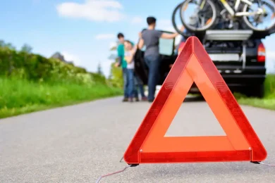 Beim Unfall mit Mietwagen ist ein ausreichender Versicherungsschutz essenziell